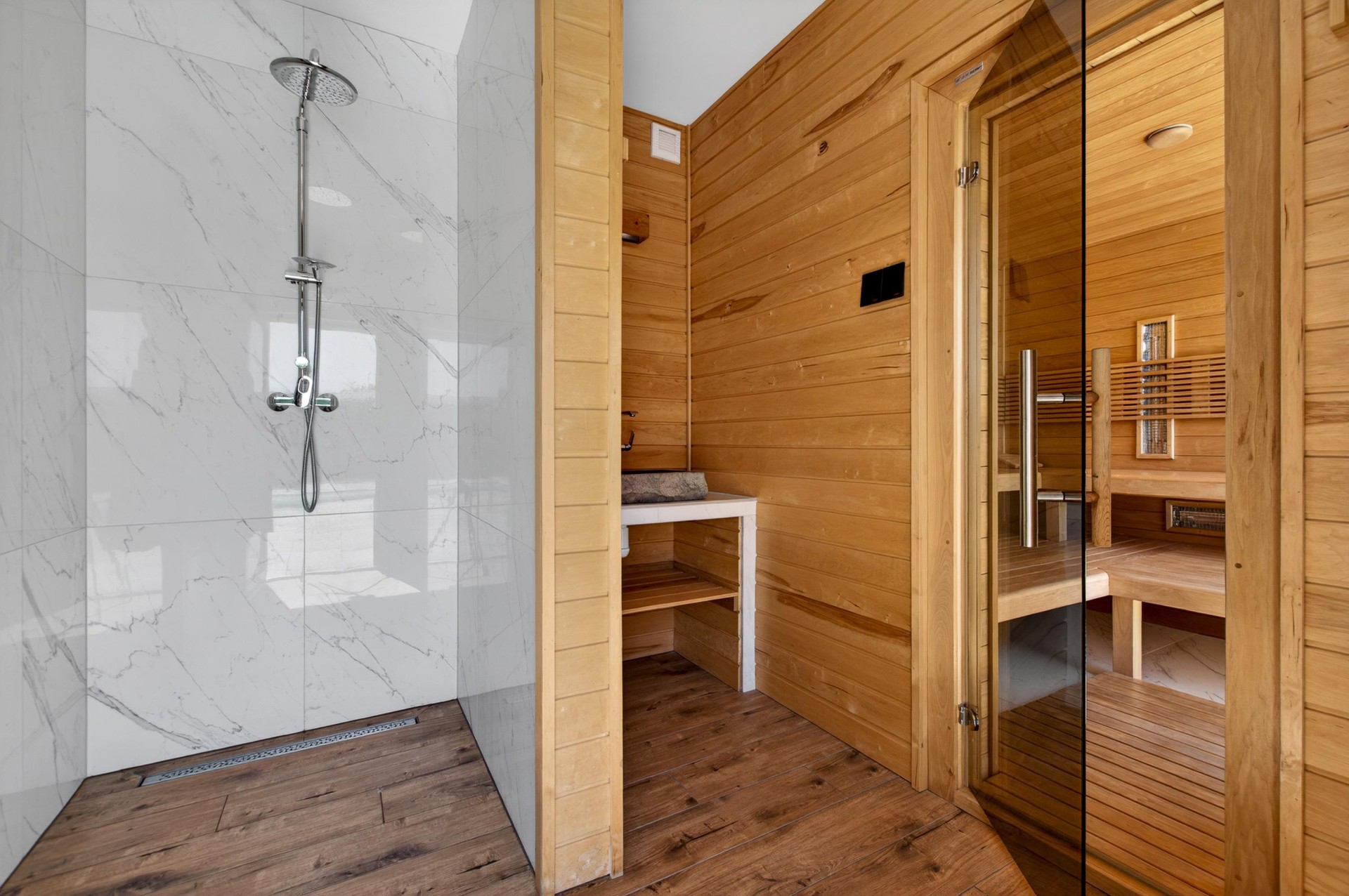 Sauna a sprcha